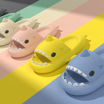 Pantoufles de requin mignonnes d'été
