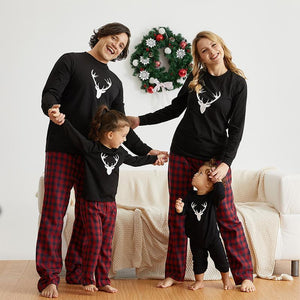 Pyjama de Famille de Noël avec Motif de Renne