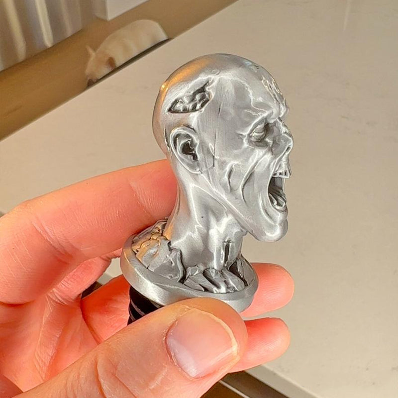 Le bec à vin rouge de Zombie Head