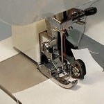 Pied-de-Biche à Surjet pour Machine à Coudre